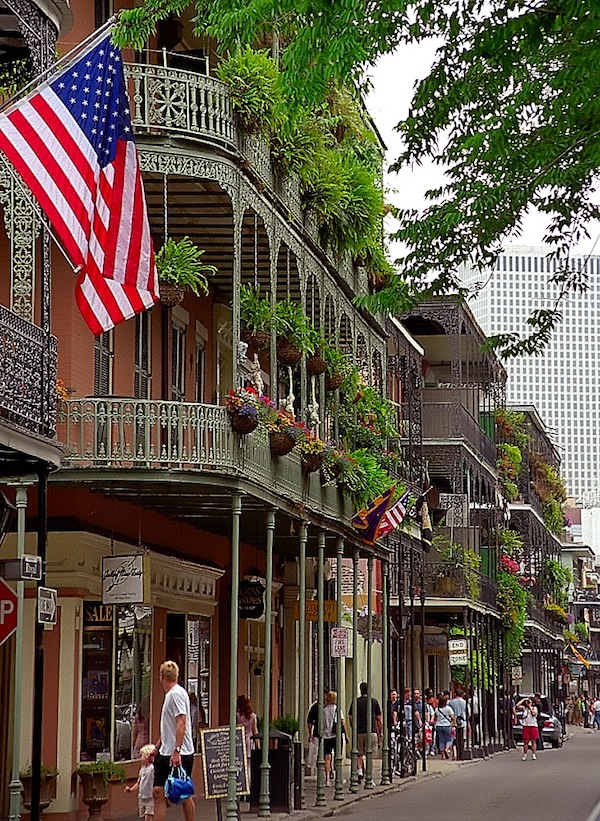 New Orleans Locals Talk E-Cigs